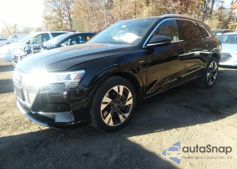 2022 Audi E-Tron Premium Quattro z USA, uszkodzony, nr VIN WA1AAAGE0NS004791